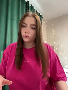 Milana mil online show from February 25, 2025, 2:15 pm