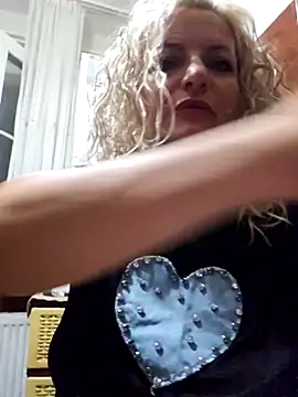 Snapshot of LadyTouch chatting on July 13, 2026, 11:04 pm LadyTouch online show from July 13, 2026, 11:04 pm