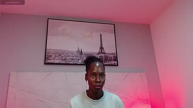 Snapshot of AnnyCampbell chatting on November 28, 2025, 1:50 am AnnyCampbell online show from November 28, 2025, 1:50 am