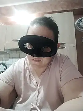 Dolcecurvy online show from October 19, 2025, 9:50 pm