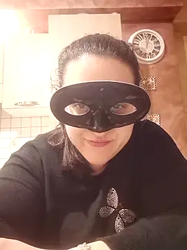 Dolcecurvy online show from March 8, 2025, 11:07 pm