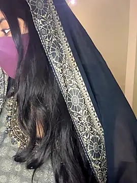 Snapshot of Dishasarmaa05 chatting on November 28, 2025, 3:56 pm Dishasarmaa05 online show from November 28, 2025, 3:56 pm