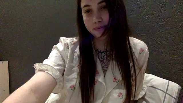 Snapshot of bysinka18 chatting on April 19, 2026, 6:10 pm bysinka18 online show from April 19, 2026, 6:10 pm
