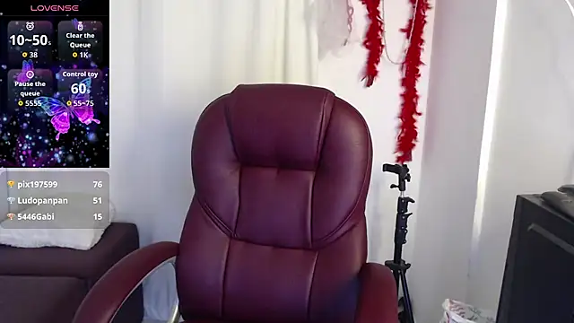 Snapshot of Mature_2025 chatting on February 8, 2026, 12:03 pm Mature 2025 online show from February 8, 2026, 12:03 pm