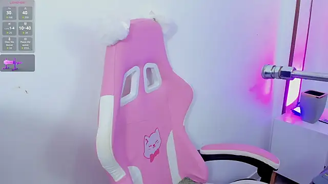 Snapshot of cutie_sarax1 chatting on October 31, 2025, 1:13 am cutie sarax1 online show from October 31, 2025, 1:13 am