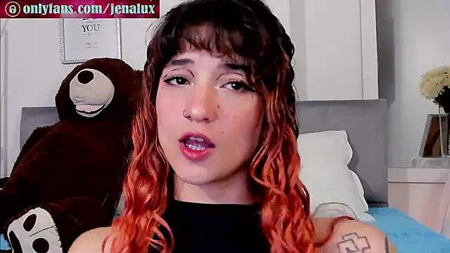 Snapshot of jennalux_ chatting on October 23, 2025, 12:31 am jennalux online show from October 23, 2025, 12:31 am