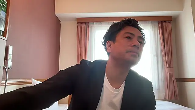 masato1115aa online show from May 11, 2026, 6:59 am