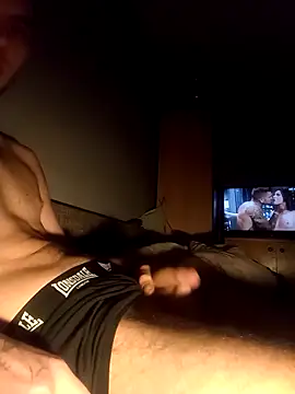 Snapshot of GrindingOvermuch chatting on December 20, 2025, 4:37 am GrindingOvermuch online show from December 20, 2025, 4:37 am