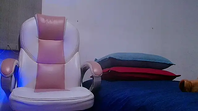 Snapshot of abigail_fx chatting on September 10, 2025, 3:05 am abigail fx online show from September 10, 2025, 3:05 am