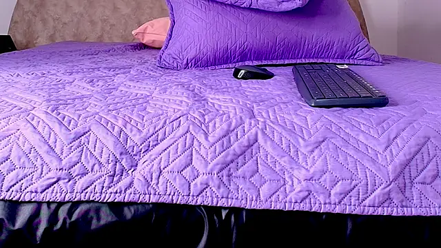 Snapshot of abigail_fx chatting on November 22, 2025, 3:05 am abigail fx online show from November 22, 2025, 3:05 am