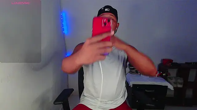 Gooss cum online show from November 17, 2025, 2:15 am