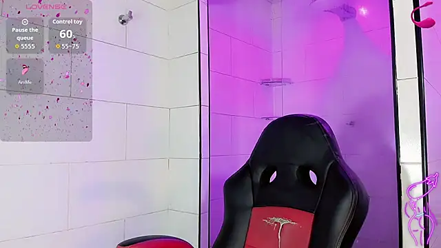 jymena xxx online show from November 27, 2025, 7:14 pm