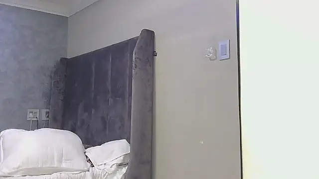 Snapshot of Justusual444 chatting on September 18, 2025, 9:29 pm Justusual444 online show from September 18, 2025, 9:29 pm