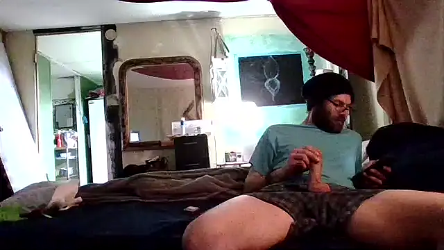 donut024 online show from March 13, 2025, 12:59 am