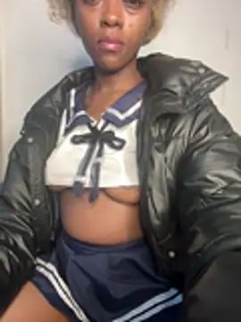 xxTatiannaxx online show from July 7, 2026, 12:46 am