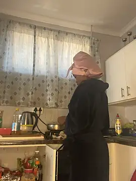 xxTatiannaxx online show from July 18, 2026, 6:11 am