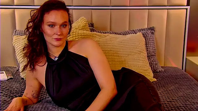 Snapshot of NatalyRose_ chatting on October 17, 2025, 5:11 am NatalyRose online show from October 17, 2025, 5:11 am