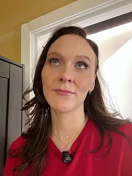 Snapshot of NatalyRose_ chatting on March 12, 2025, 11:33 pm NatalyRose online show from March 12, 2025, 11:33 pm