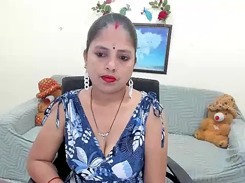 Snapshot of leahgotiii chatting on June 3, 2026, 3:07 am leahgotiii online show from June 3, 2026, 3:07 am