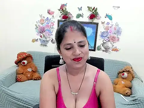 leahgotiii online show from April 29, 2026, 5:30 pm