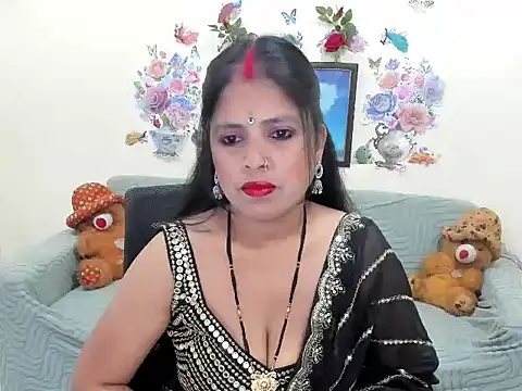 Snapshot of leahgotiii chatting on May 8, 2026, 3:54 am leahgotiii online show from May 8, 2026, 3:54 am