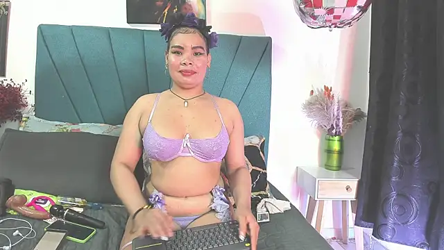 Snapshot of Mariana_star1 chatting on July 2, 2026, 4:18 am Mariana star1 online show from July 2, 2026, 4:18 am