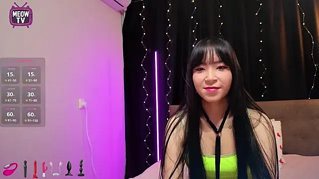 miyakimi0101 online show from April 28, 2026, 1:04 am