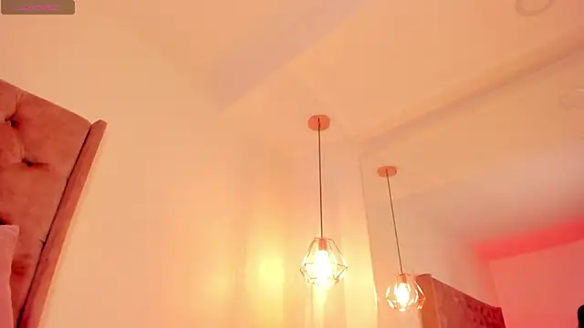 Snapshot of regina_noctixx chatting on May 19, 2026, 4:30 am regina noctixx online show from May 19, 2026, 4:30 am