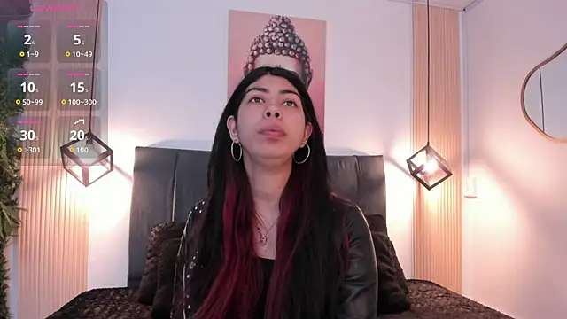 Snapshot of Cassie_bloom chatting on January 14, 2026, 7:39 pm Cassie bloom online show from January 14, 2026, 7:39 pm