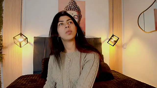 Snapshot of Cassie_bloom chatting on January 7, 2026, 7:41 pm Cassie bloom online show from January 7, 2026, 7:41 pm