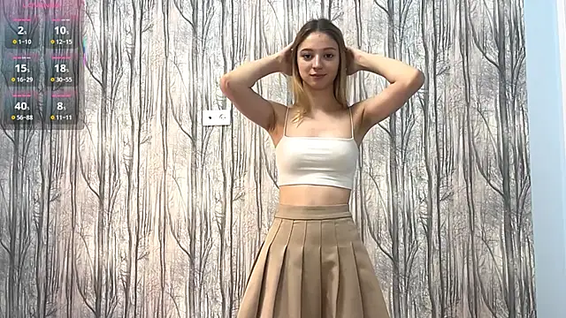 EleneColeson online show from October 7, 2025, 2:18 pm