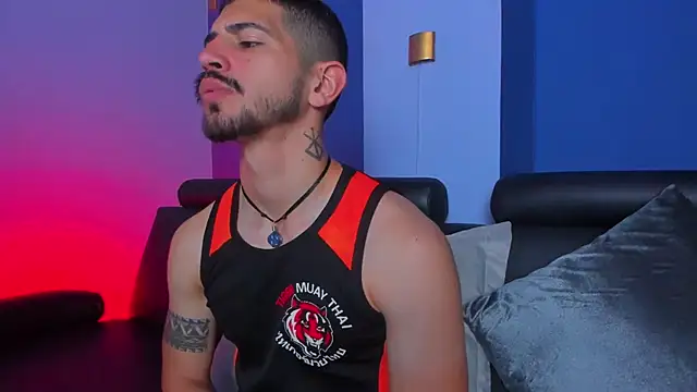 Snapshot of AlejandroStormm chatting on October 29, 2025, 9:14 pm AlejandroStormm online show from October 29, 2025, 9:14 pm