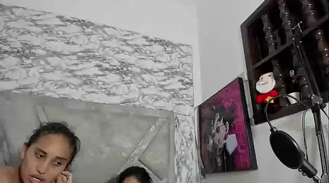 ElizaAndQuisha online show from March 7, 2025, 6:54 pm