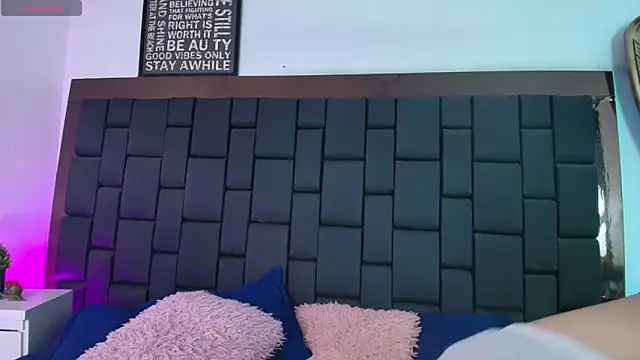 Snapshot of Lexi_Howard_ chatting on November 14, 2025, 4:38 am Lexi Howard online show from November 14, 2025, 4:38 am