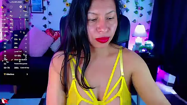 Snapshot of AbbyPrincessAGT chatting on March 6, 2026, 8:15 pm AbbyPrincessAGT online show from March 6, 2026, 8:15 pm