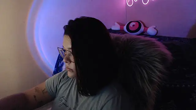 Snapshot of GoddessChaar chatting on September 14, 2025, 8:59 am GoddessChaar online show from September 14, 2025, 8:59 am