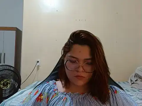 Snapshot of GoddessChaar chatting on March 8, 2025, 12:09 pm GoddessChaar online show from March 8, 2025, 12:09 pm