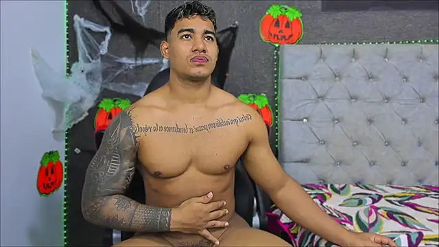 Snapshot of luigi_hot_ chatting on October 16, 2025, 10:12 am luigi hot online show from October 16, 2025, 10:12 am