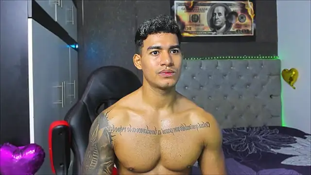 Snapshot of luigi_hot_ chatting on July 23, 2026, 4:36 pm luigi hot online show from July 23, 2026, 4:36 pm