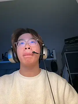 Anson0722 online show from December 3, 2025, 6:57 am