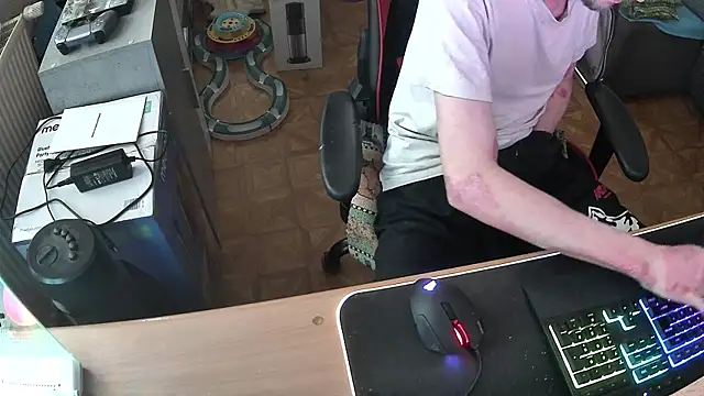 DerGeileLoveboy online show from November 21, 2025, 8:13 am