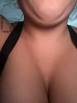 Anaroussew02 online show from July 10, 2026, 11:27 pm
