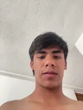 Snapshot of Erickhotddjots chatting on April 10, 2026, 9:00 pm Erickhotddjots online show from April 10, 2026, 9:00 pm