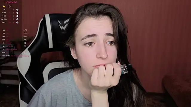 reaiss online show from December 3, 2025, 4:46 am