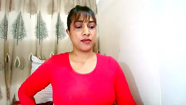Snapshot of Indian_Erotic69 chatting on July 7, 2026, 7:23 am Indian Erotic69 online show from July 7, 2026, 7:23 am