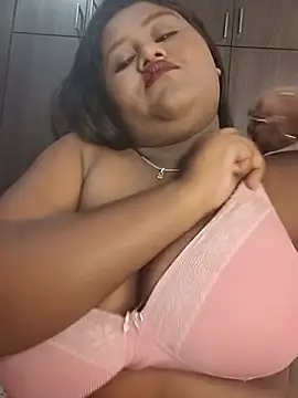 Snapshot of horny_diana chatting on July 26, 2026, 7:21 pm horny diana online show from July 26, 2026, 7:21 pm