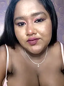 Snapshot of horny_diana chatting on June 18, 2026, 4:45 pm horny diana online show from June 18, 2026, 4:45 pm