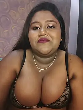 Snapshot of horny_diana chatting on July 21, 2026, 5:58 pm horny diana online show from July 21, 2026, 5:58 pm