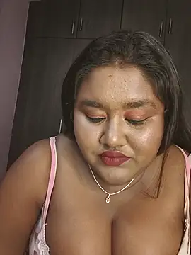 Snapshot of horny_diana chatting on July 8, 2026, 5:46 pm horny diana online show from July 8, 2026, 5:46 pm