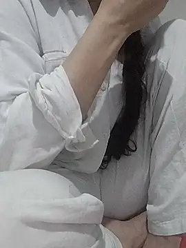 BUSE8821 online show from January 9, 2026, 9:11 pm